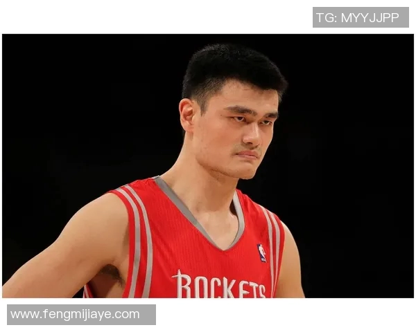 姚明中锋阵容的传奇之路与中国篮球的辉煌未来探讨 姚明中锋阵容的传奇之路与中国篮球的辉煌未来探讨