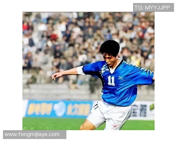 三大男神足球明星的魅力与成就解析让我们一起领略他们的精彩人生 三大男神足球明星的魅力与成就解析让我们一起领略他们的精彩人生